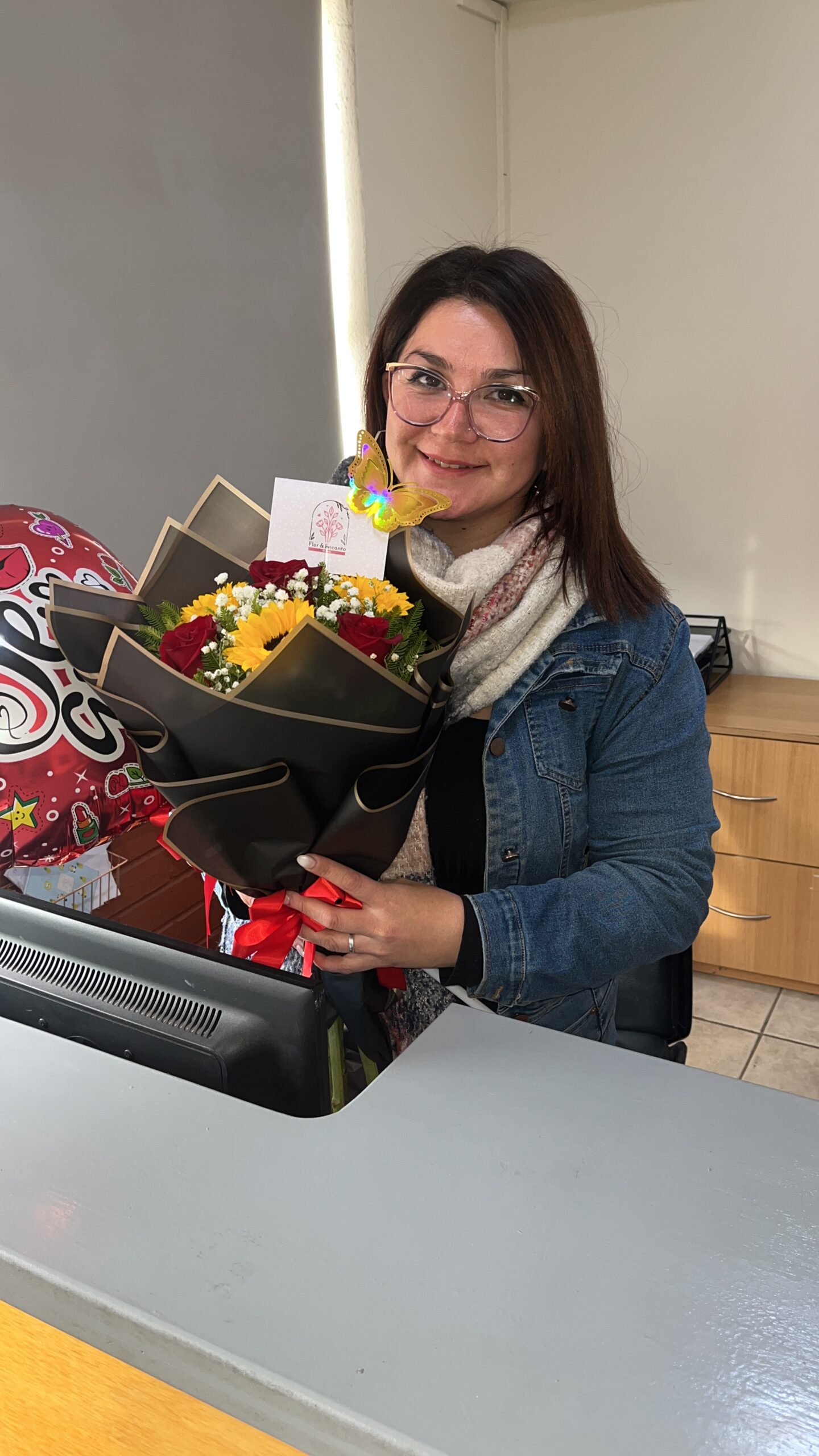 Clientes Felices Flor y Encanto