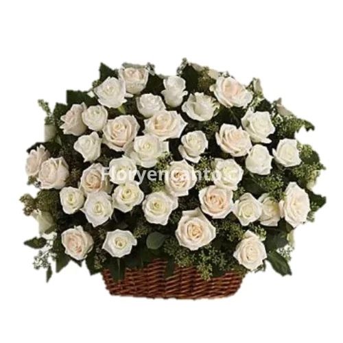 Canasta De 40 Rosas Blancas Serenidad Eterna